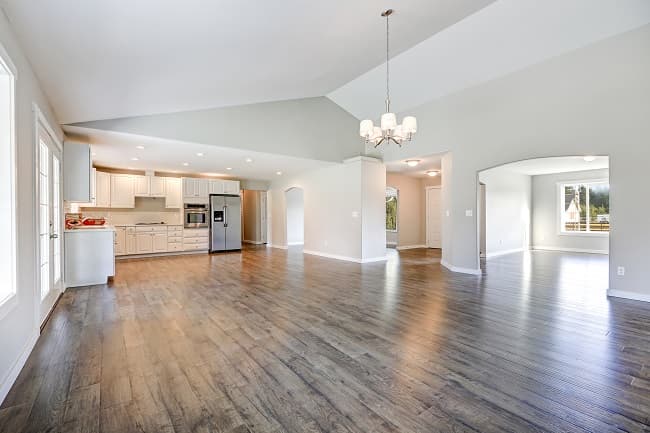 Move-out deep clean completed in Barton Creek Austin TX